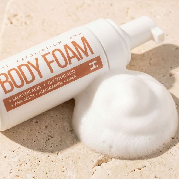 Мʼяка відлущувальна пінка з кислотами для тіла Hillary Soft Exfoliation AHA Body Foam, 150 мл HI-01-923 фото