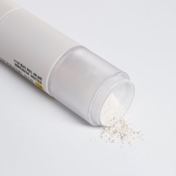 Сонцезахисна мінеральна пудра прозора з SPF 30+ Hillary Perfect Protection Sun Mineral Brush Powder Sheer Matte SPF 30+, 4 г HI-08-668 фото