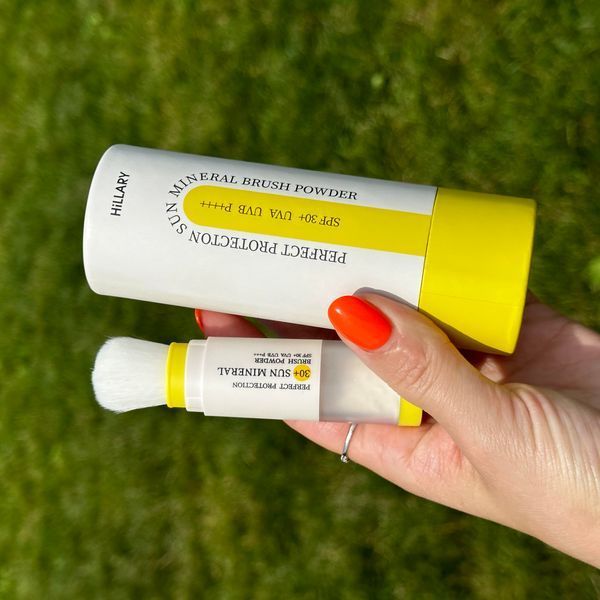 Сонцезахисна мінеральна пудра прозора з SPF 30+ Hillary Perfect Protection Sun Mineral Brush Powder Sheer Matte SPF 30+, 4 г HI-08-668 фото