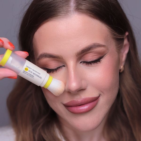 Сонцезахисна мінеральна пудра натуральна бежева з SPF 50+ Hillary Perfect Protection Sun Mineral Brush Powder SPF 50+, 4 г HI-08-570 фото